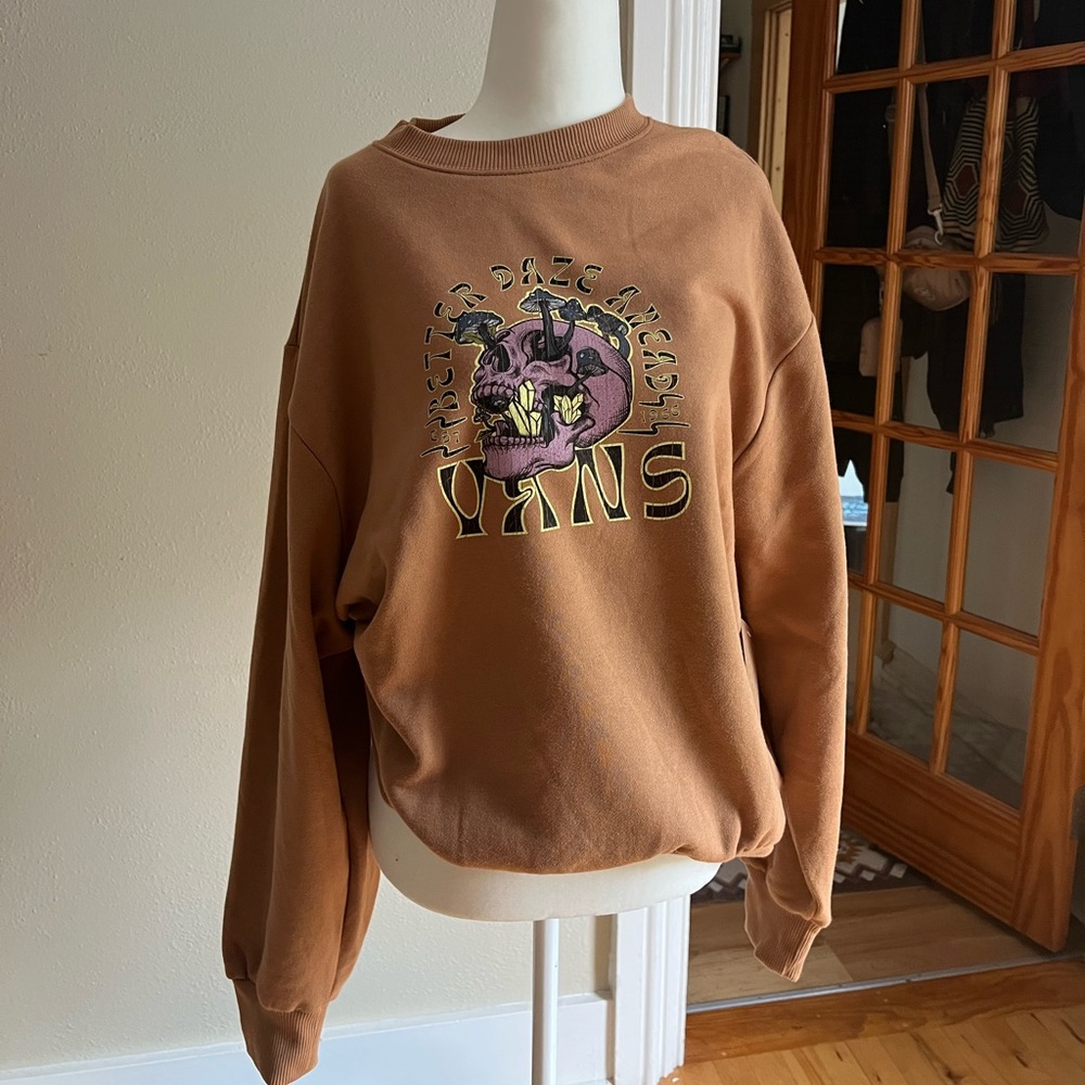 NWT VANS “better daze ahead” crewneck sweatshirt